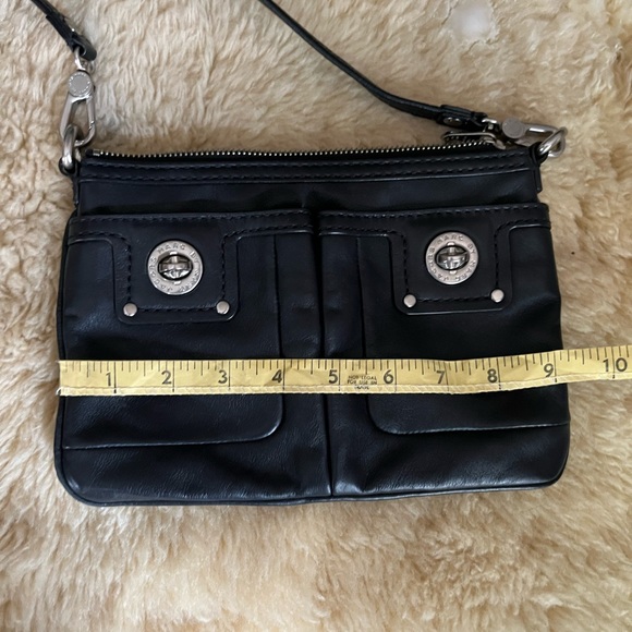 Vintage Authentic Marc Jacobs Crossbody Black Leather EUC - Picture 7 of 9